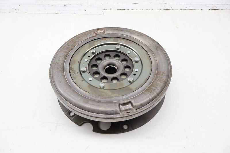 Automatic Flywheel 0B5105317R — Used (SKU 726885)
