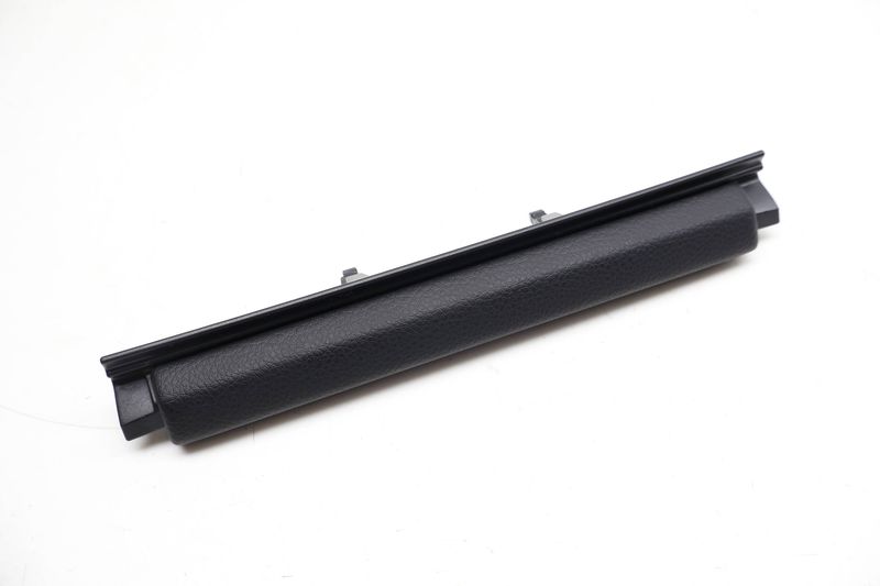 Dash Panel Trim 95B858071 — Used (SKU 726434)