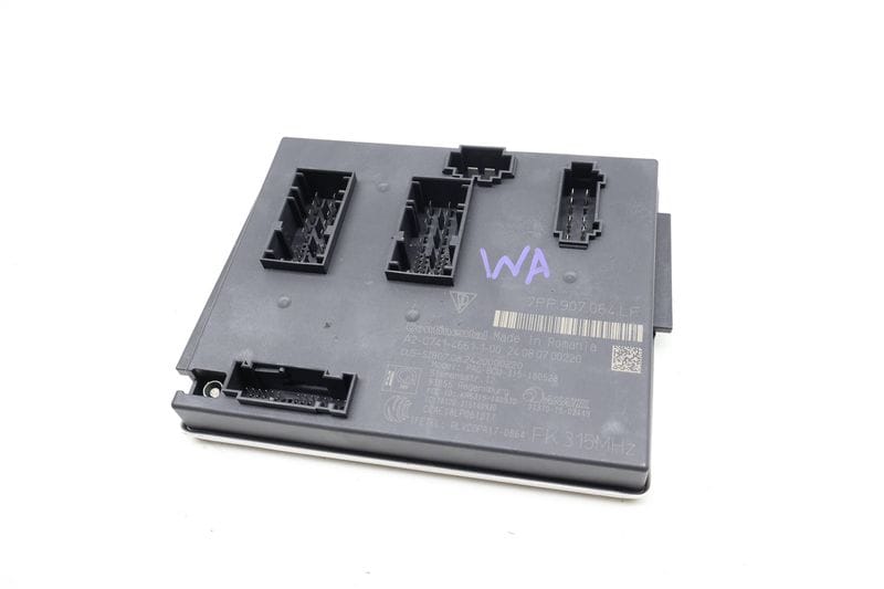 Comfort Control Module / Ccm / BCM 7PP907064LF — Used (SKU 726317)