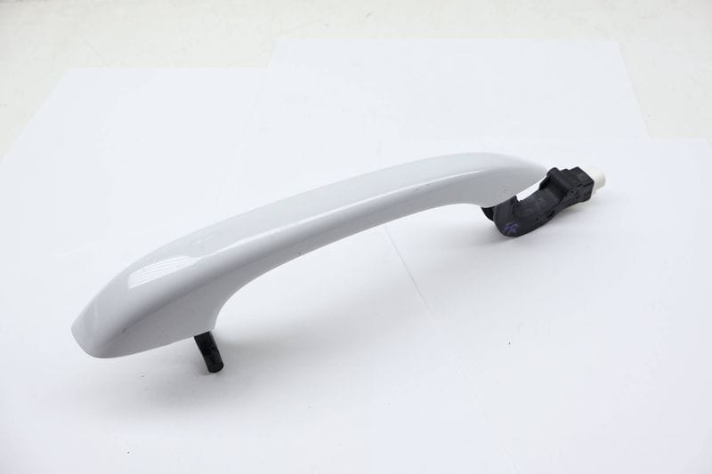 Exterior Door Handle 95B837206D — Used (SKU 726595)