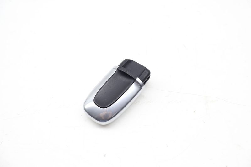 Keyless Ignition Dummy Key / Starter Knob 7PP919157A — Used (SKU 726416)