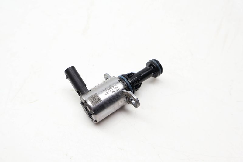 Oil Pressure Control Valve 06Q115243 — Used (SKU 726523)