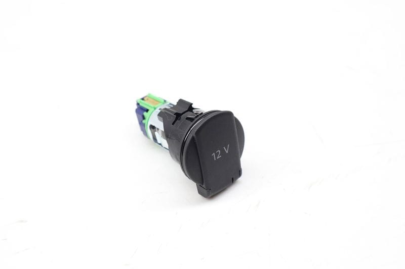 Power Outlet 971919309A — Used (SKU 726415)