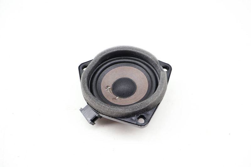 D Pillar Speaker (BOSE) 7PP035416B — Used (SKU 726702)