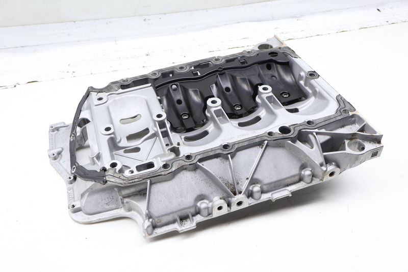 Upper Engine Oil Pan / Sump 06L103603BP — Used (SKU 726889)