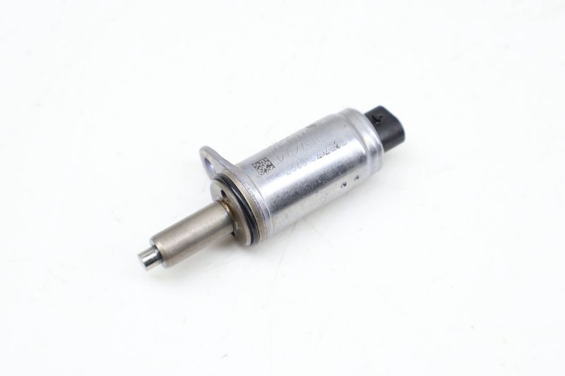 Cam Valve / Camshaft Adjustment Solenoid 06E103697T — Used (SKU 697552)