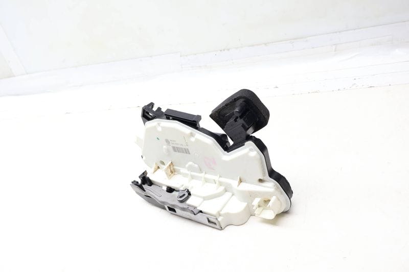 Door Latch / Lock Actuator 5K1837015J — Used (SKU 697895)