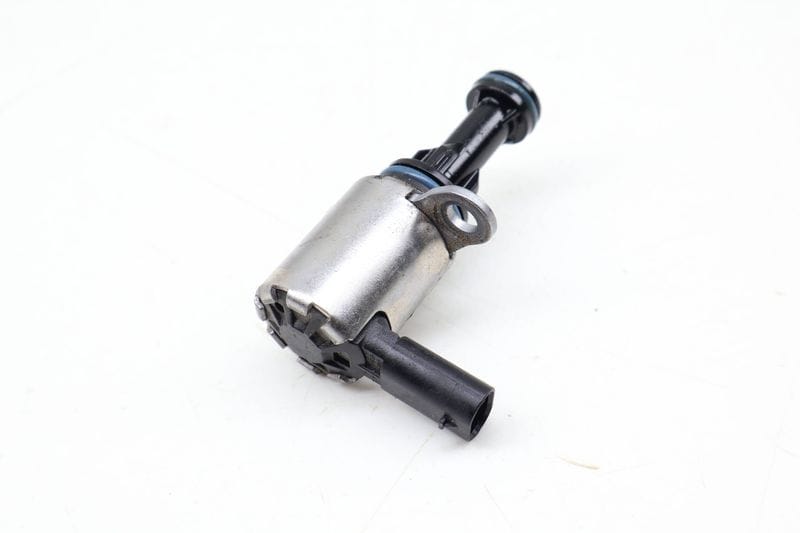 Oil Pressure Control Valve 06Q115243 — Used (SKU 697597)