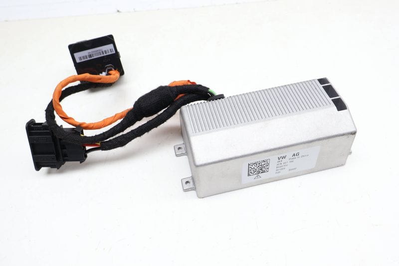 Power Outlet Inverter 3CN907155 — Used (SKU 697461)