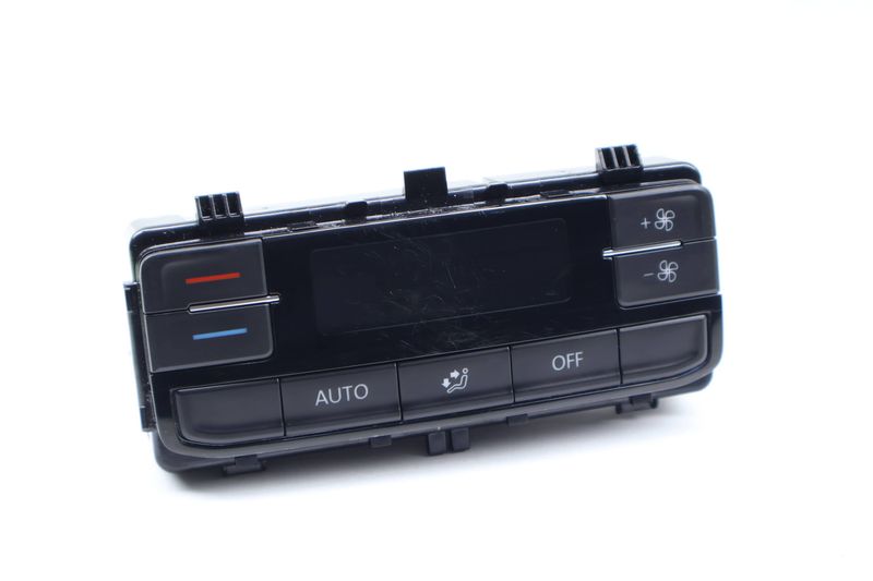 AC Climate / Temp Control Unit 3CN907049D — Used (SKU 697531)