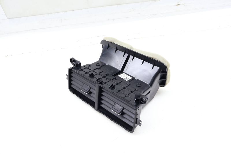 Center Console Air Vent 3CN819203C — Used (SKU 697867)