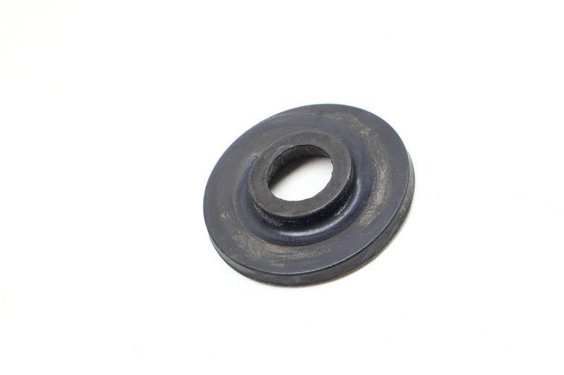 Upper Spring Rubber Mount 3QF512149 — Used (SKU 697990)