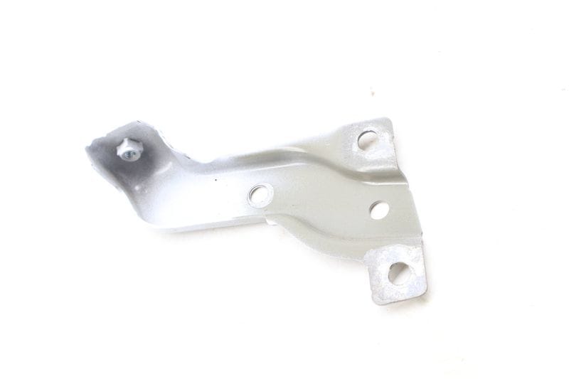 Upper Fender Mount Bracket 3CN821184 — Used (SKU 698000)