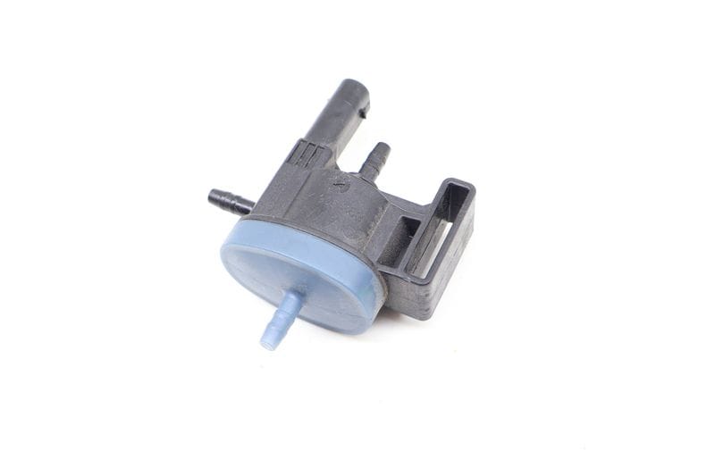 Solenoid Valve 06K906283 — Used (SKU 697593)