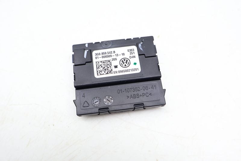 Steering Wheel Contact Detection Module 3G0959542B — Used (SKU 697504)