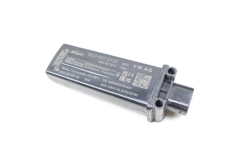 TPMS / Tire Pressure Monitoring Module 5Q0907273F — Used (SKU 697479)