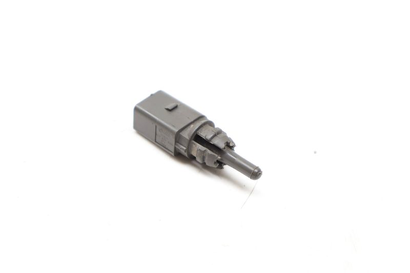 Ambient Air Temperature Sensor 8Z0820535B — Used (SKU 723997)