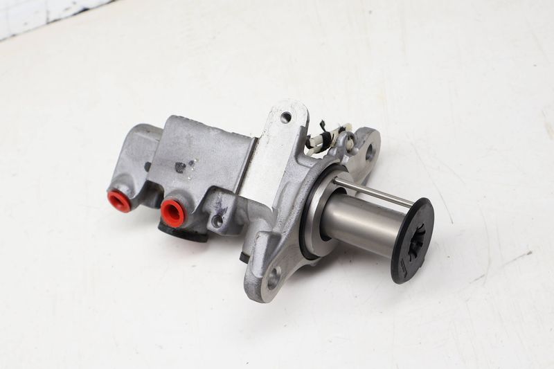 Brake Master Cylinder 5QM614019G — Used (SKU 724024)