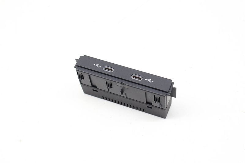 Dual USB-C Port / Module 5NA035700 — Used (SKU 723900)