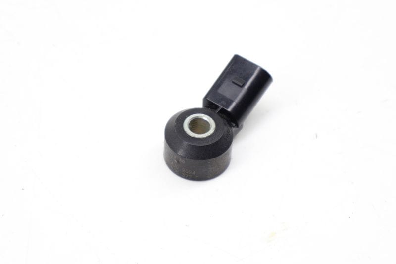 Engine Knock Sensor 030905377F — Used (SKU 723972)