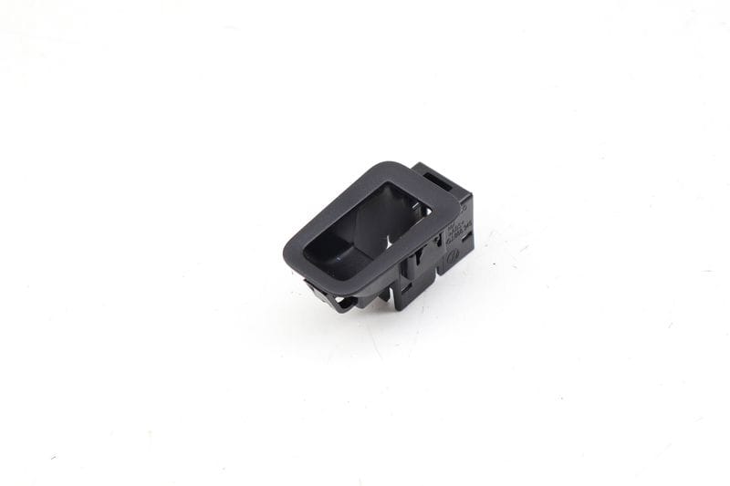 Window Switch Trim 2GJ868345 — Used (SKU 723856)