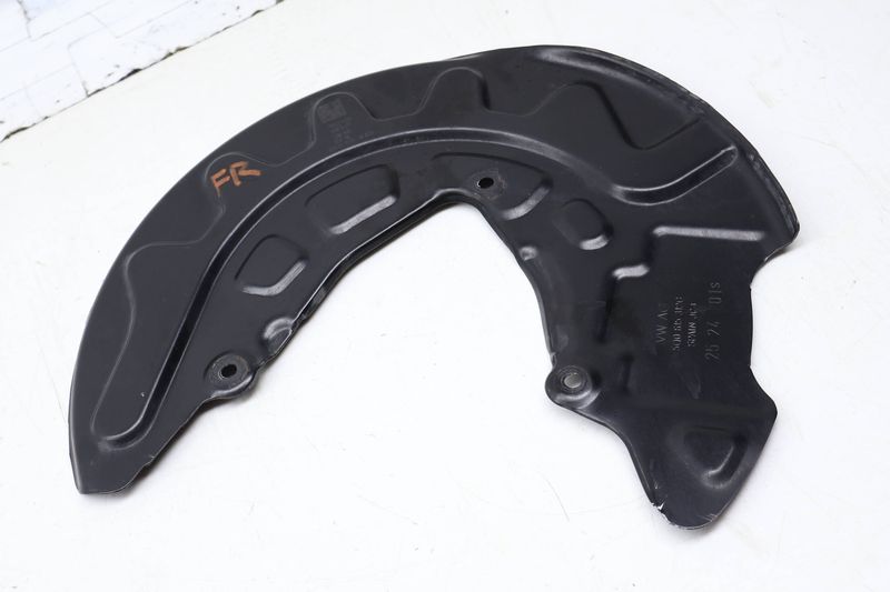 Brake Dust / Splash Shield 5Q0615312G — Used (SKU 724076)