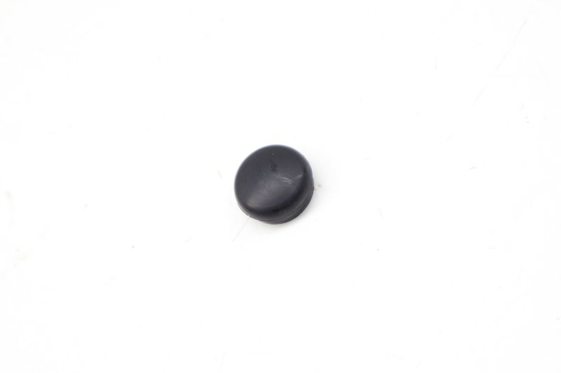 Windshield Wiper Arm Cap 5N0955205 — Used (SKU 723971)