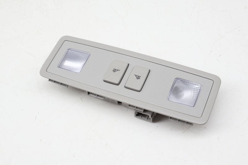 3RD Row Dome Reading Light 3CN947290 — Used (SKU 723786)