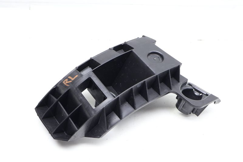 Bumper Mount Bracket 2GJ807483 — Used (SKU 724055)