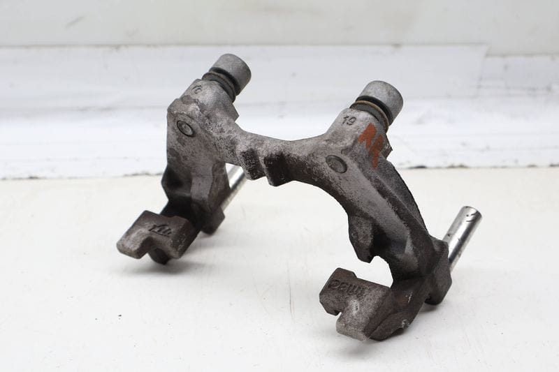 Brake Caliper Carrier / Bracket 8V0615425 — Used (SKU 724051)