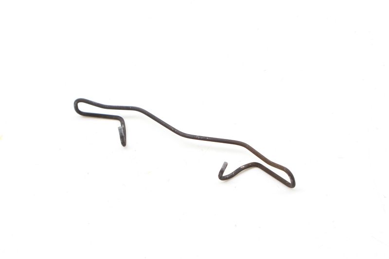 Brake Retaining Spring 8V0615269 — Used (SKU 723960)