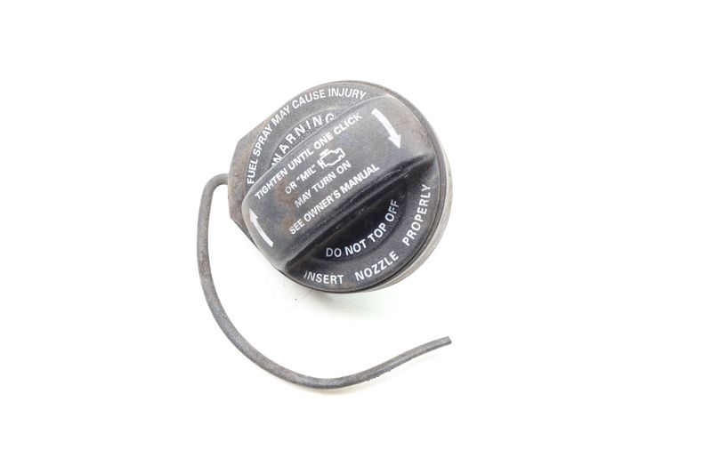 Fuel / Gas Cap 7P0201553D — Used (SKU 660452)