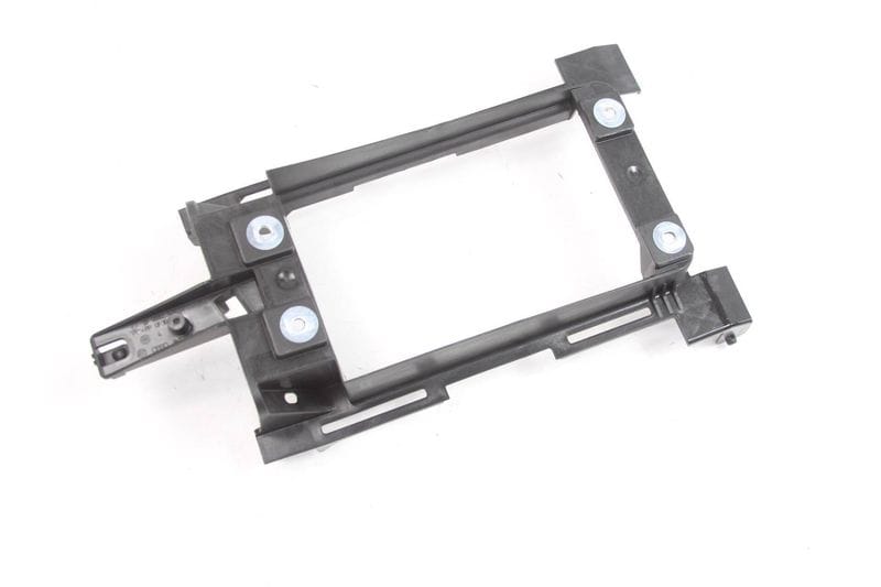 Center Console Lower Mount Bracket 8K0863531A — Used (SKU 137886)