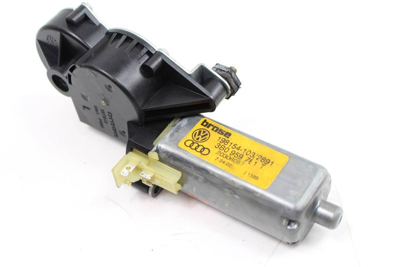Recline Backrest Seat Motor 3B0959761T — Used (SKU 135041)