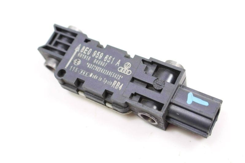Impact / Crash Sensor 8E0959651A — Used (SKU 135007)
