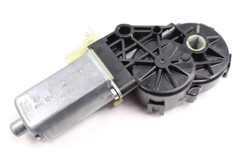 Recline Backrest Seat Motor 5N0959762A — Used (SKU 207564)
