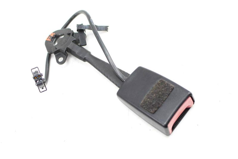 Seatbelt / Seat Belt Buckle Receiver 8E0857756C — Used (SKU 137045)