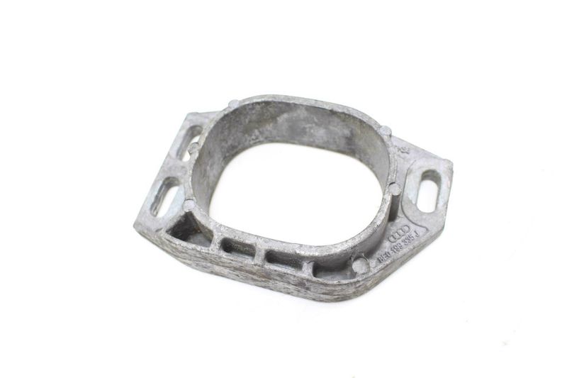 Radiator / Core Support Bracket Stop 8E0199335J — Used (SKU 135151)