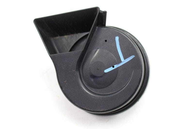 Horn - Low Tone / Frequency 8E0951221A — Used (SKU 137800)