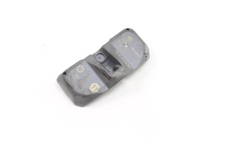 Tire Pressure Sensor / TPMS 4F0907275 — Used (SKU 191112)
