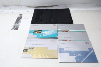 2000 OWNERS MANUAL (A4 AVANT) WSA2015618D521