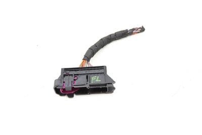 28-PIN Wiring Harness Connector / Pigtail 1K0937722D
