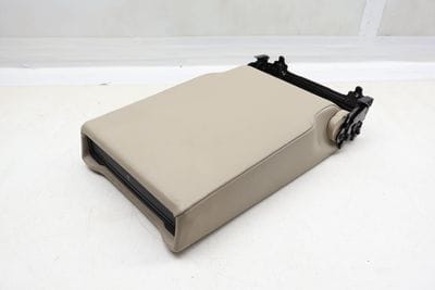 2ND Row Armrest / Cup Holder 4L0883081M