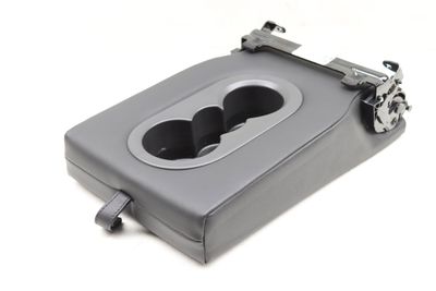 2ND ROW SEAT ARMREST / CUP HOLDER 3CN885081C