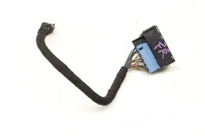 32-PIN Door Wiring Connector / Pigtail 61136925543