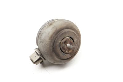 4.2 Engine / Motor Mount 4B3199379M