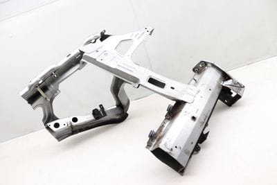 A Pillar / Fender Mount Bracket 7P0805191