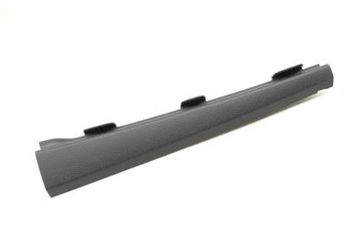 A PILLAR TRIM (CENTER)