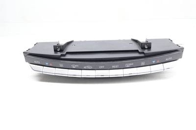 AC Climate Control / Temp Unit 2219055200