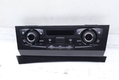 AC Climate Control / Temp Unit 8T1820043AQ